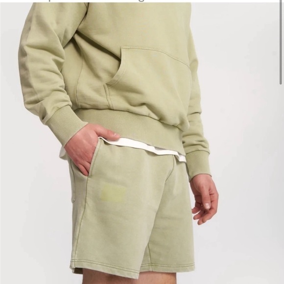 Noize Omar Mens Shorts Casual Moss Green Size Large L NWT - Picture 2 of 7